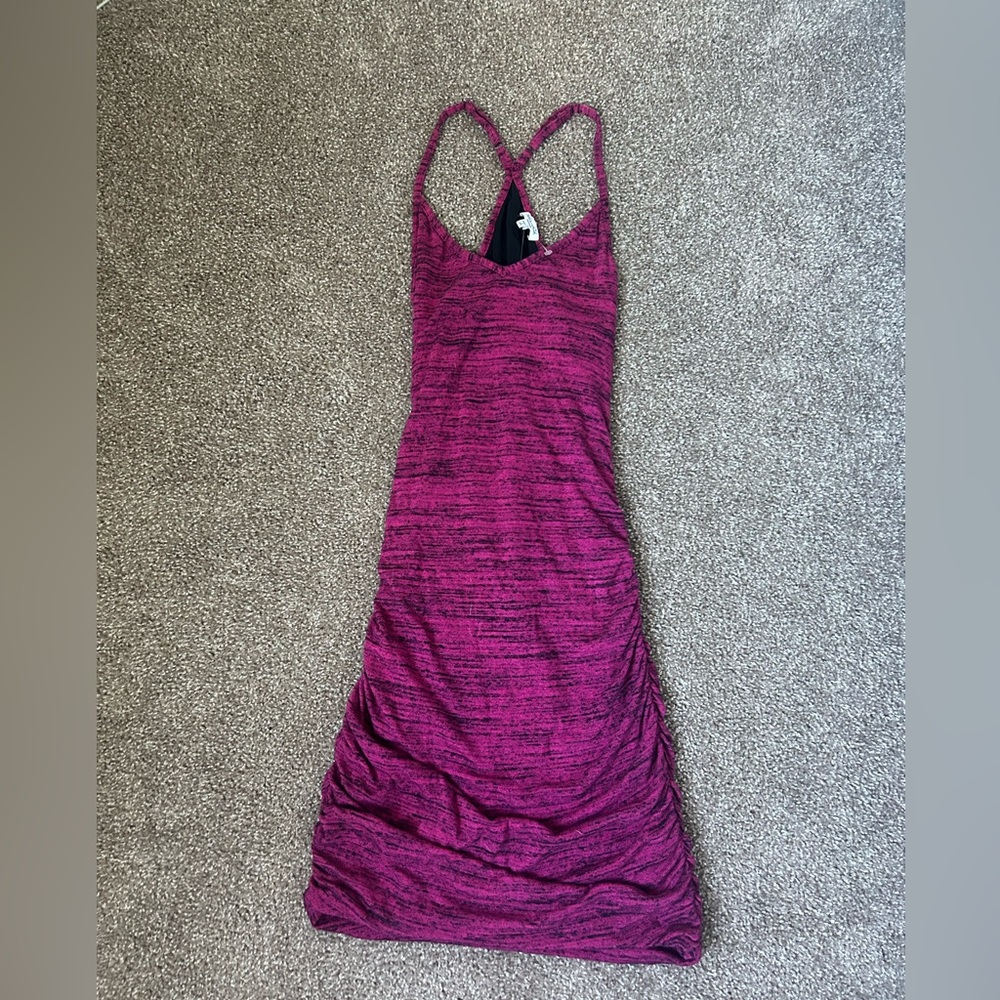 never worn brand new super comfy pink midi dress, snatches your body